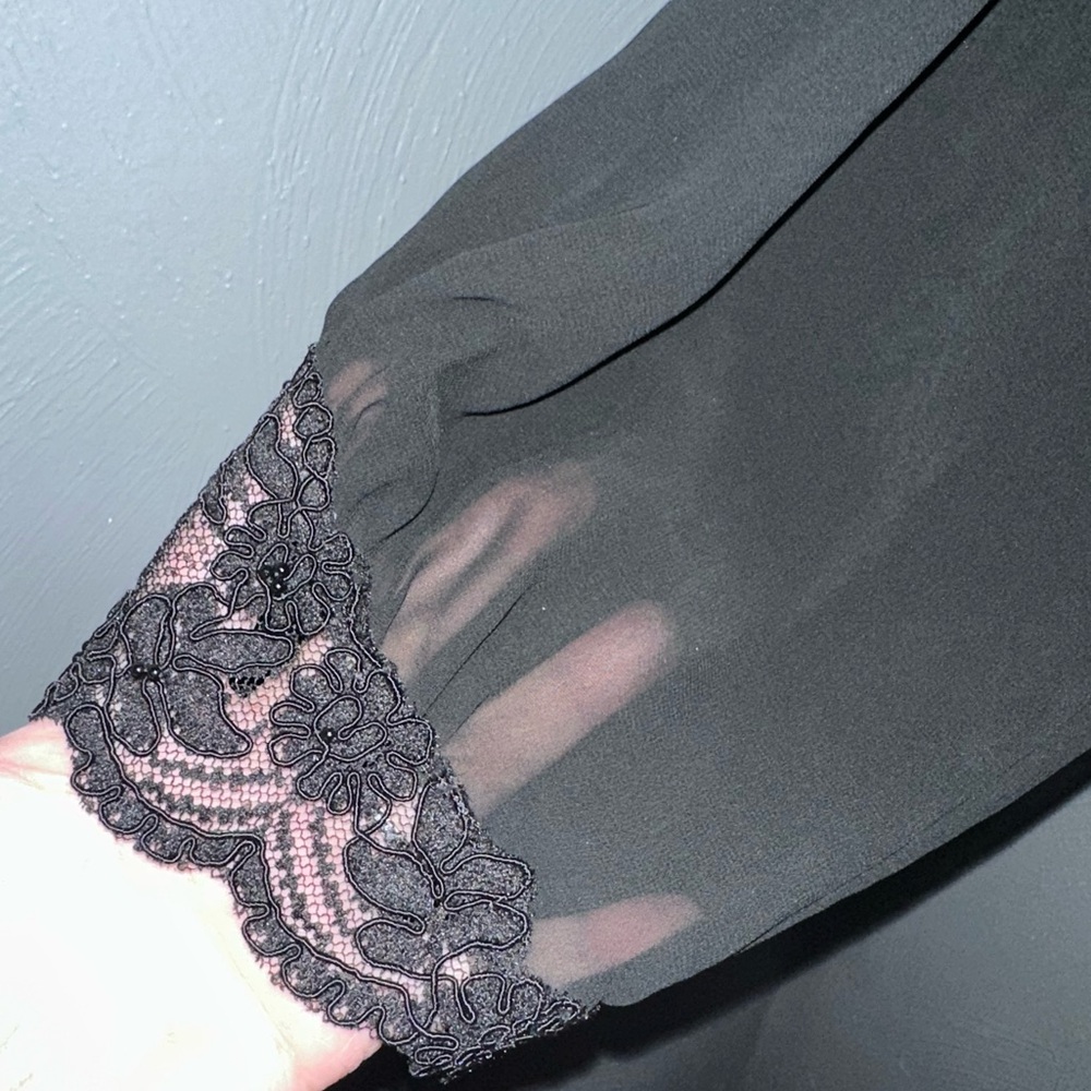 Oscar De La Renta Robe - Picture 3 of 5